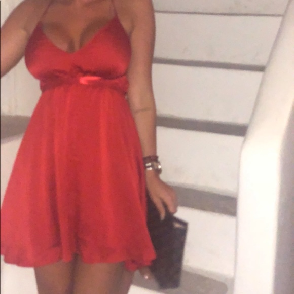 Red Mini summer dress - Picture 2 of 3